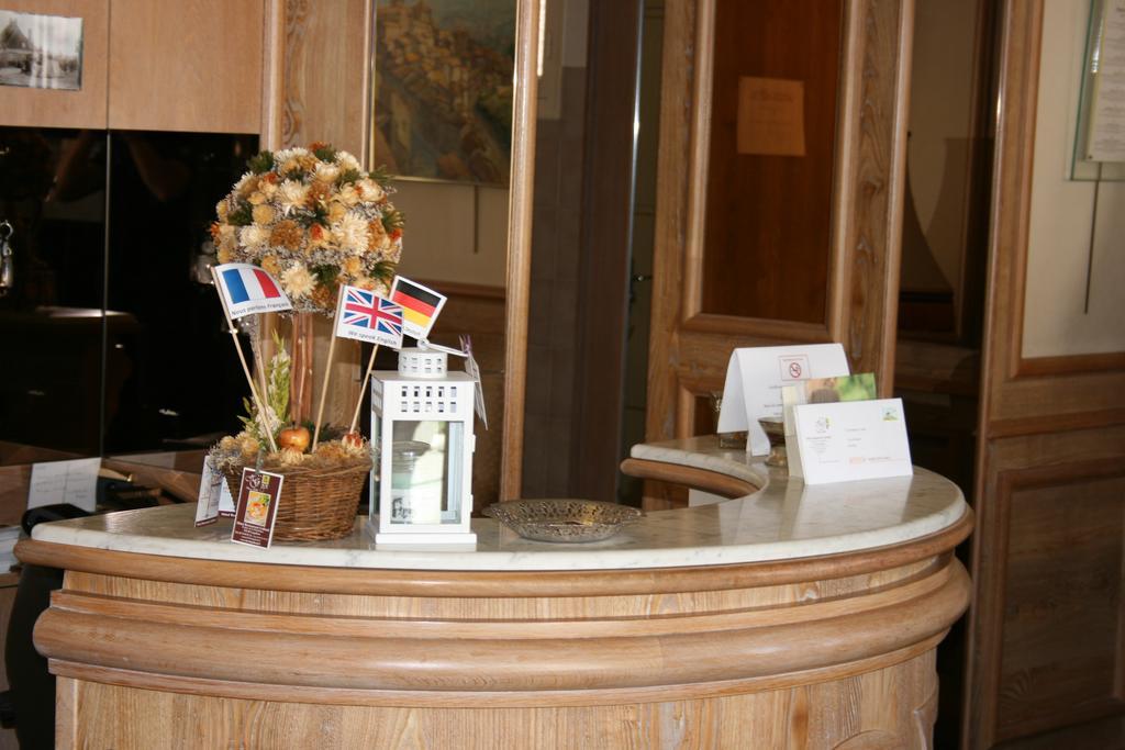 Logis Hotel Galland Killiney Εξωτερικό φωτογραφία